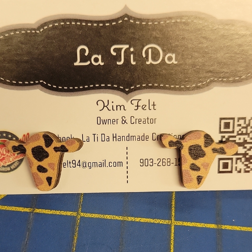 Western Cow Brown Blacks Print 0.5" Earrings